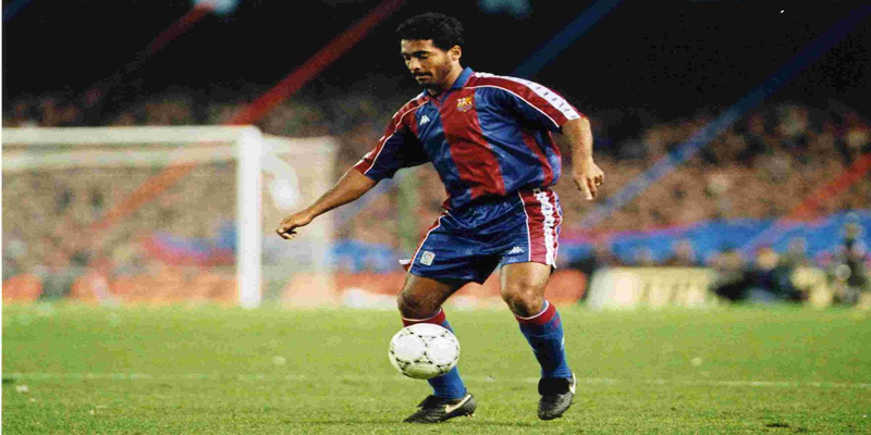 Ladislao Kubala - tiền đạo xuất sắc nhất Barcelona