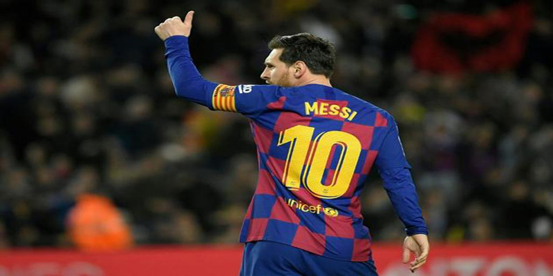 Lionel Messi - tiền đạo xuất sắc nhất Barcelona