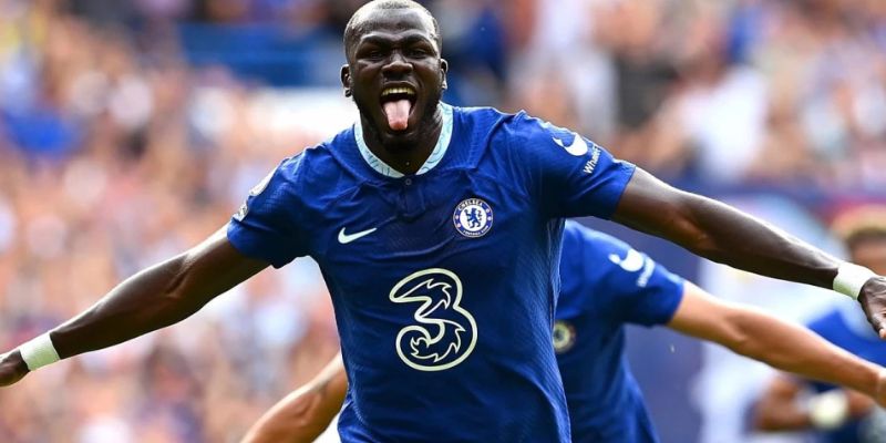 Trung vệ xuất sắc nhất Kalidou Koulibaly